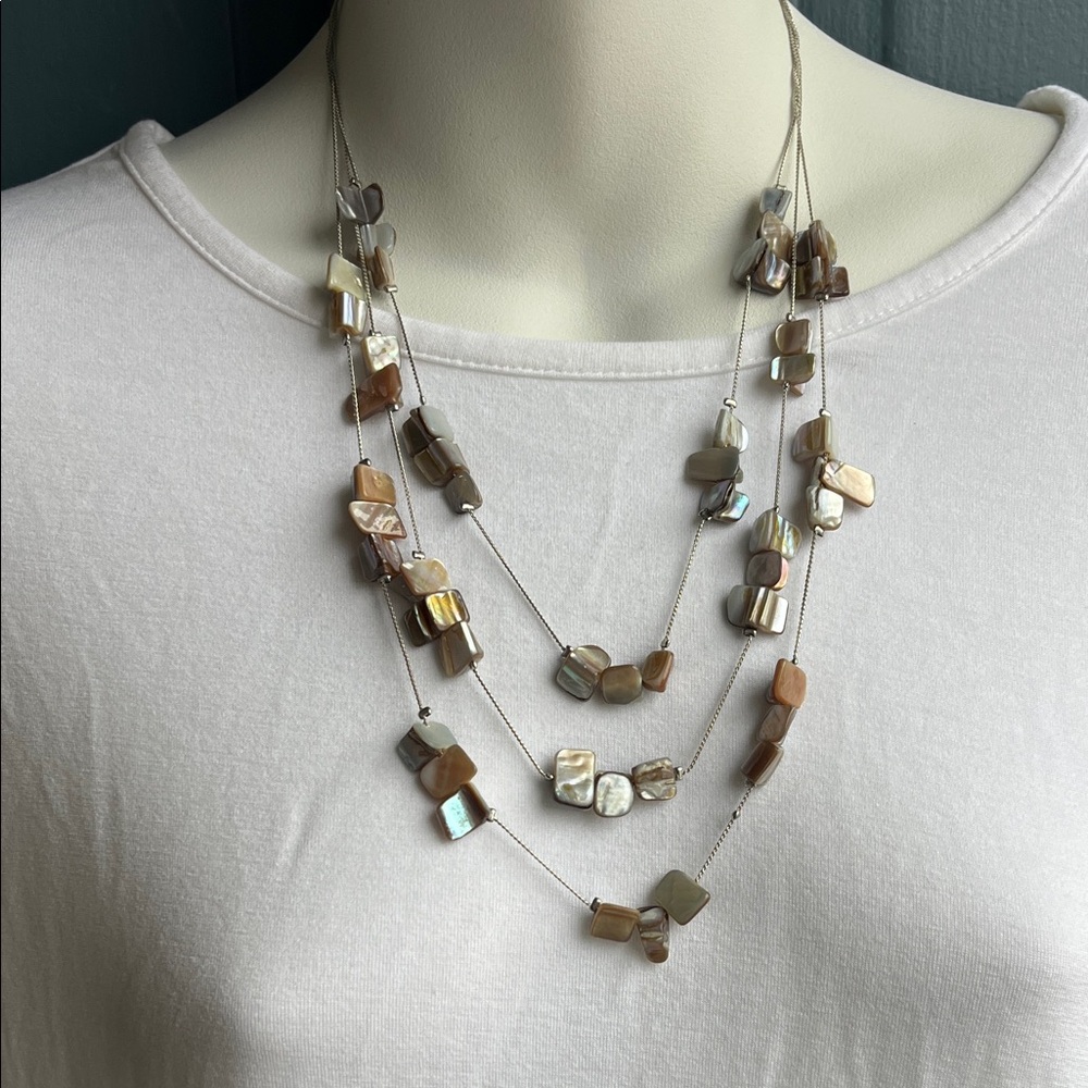 Kim Rogers Chip and Metal Necklace